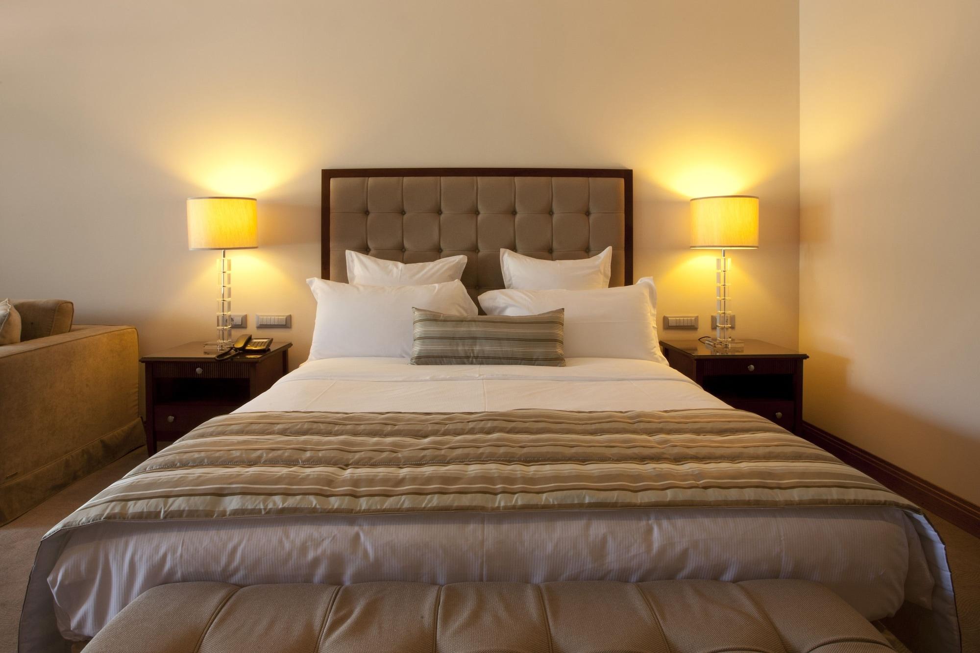 Hotel Du Lac Congress Center & Spa Ιωάννινα Εξωτερικό φωτογραφία A bedroom